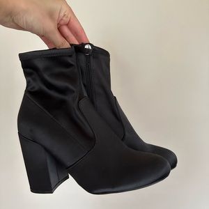 Steve Madden Black silk heels